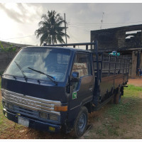 A Toyota Dyna Truck Long Chases