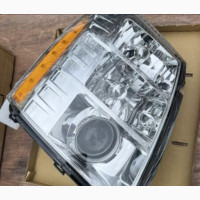 Cadillac Escalade 2010 Head L Set