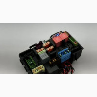 W205 Mercedes 15-19 C GLC Class Back Fuse Box