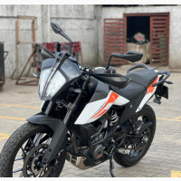 KTM 2020 White