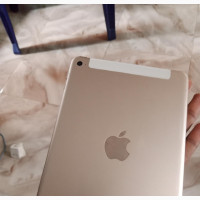 Apple iPad 4 Wi-Fi + Cellular 16 GB