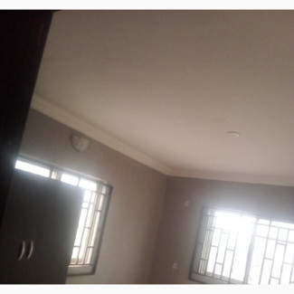 2bdrm Block of Flats in New Road Estate for rent