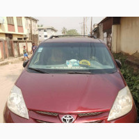 Toyota HiAce 2008 Red