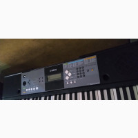 UK Used Yamaha PSR-E233 Keyboard