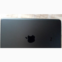 Apple iPad Wi-Fi 128 GB Gray