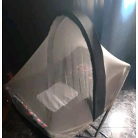 Standing Baby Bed