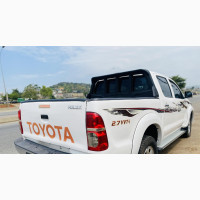 Toyota Hilux SR 4x4 2013 White