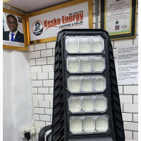 Super Bright 1000W Solar Street Light - Brand New