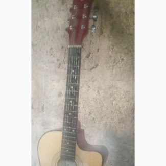 Box Guitar
