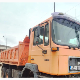 Commander Ten Tire Tipper