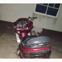 Yamaha Majesty 2016 Red