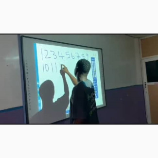 Lead Interactive Whiteboard smt87x