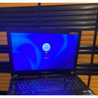 Laptop Gigabyte P35X V6 16GB Intel Core I7 HDD+SSD 1T