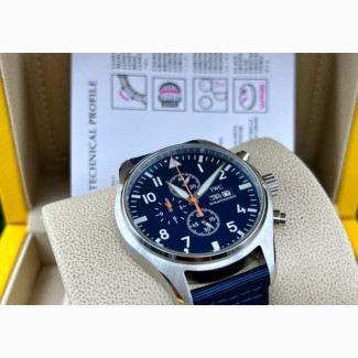 IWC Schaffhausen Wristwatch - Perfect for Your Fashion Style