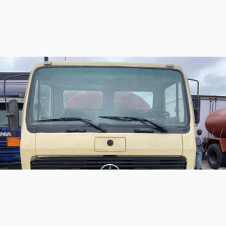 Mercedes-Benz 1413 Water Tanker Truck