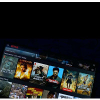 Hitachi Smart TV - 32 inches LED - UK Used