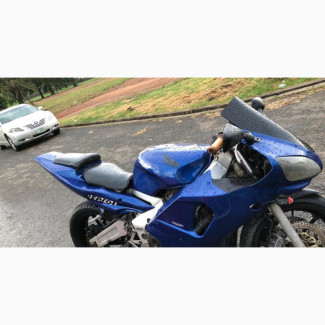 Honda CBR 2006 Gold