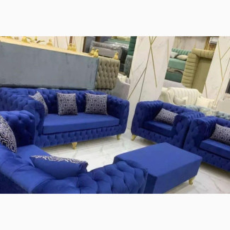 7seater Chesterfield Sofa With an Ottoman.Can in Colors