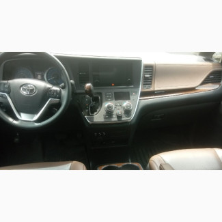 Toyota Sienna 2016 Model, Limited Edition