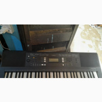 Yamaha PSR E343 Keyboard