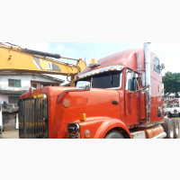 Tokunbo Double Cabin Freightliner Ten Tyres Head Truck 430hp