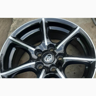 Toyota 17 Alloy Wheel - Original Refurbished