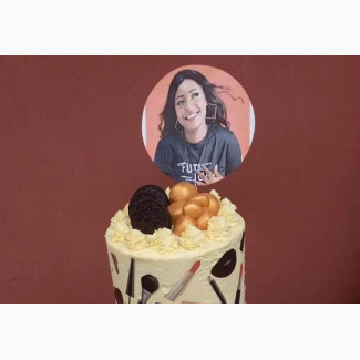 Make-Up Birthday Cake