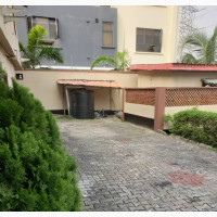3brdroom Office Space Available to Let