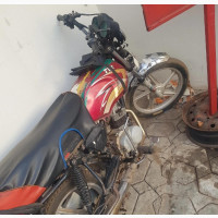 TVS HLX 125 2020 Red