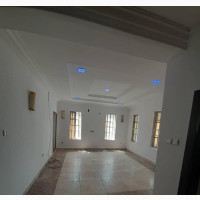 10bdrm Duplex in Lekki for rent