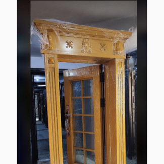 French Glass With Ark and Pillar