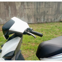 Suzuki 2010 White