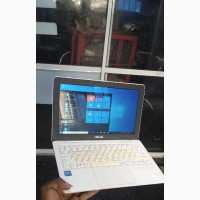 Laptop Asus 4GB Intel SSD 128GB