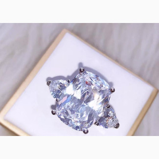 Fashion Ring