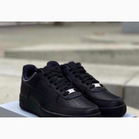 Nike Plain Black Sneakers