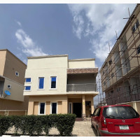 3bdrm Duplex in Kate for rent
