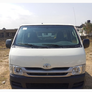 Toyota Grand HiAce 2008 White