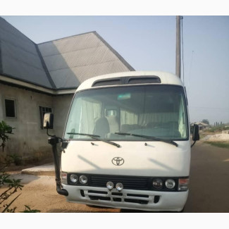 Toyota Coaster 1987 White