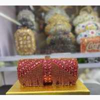 Stylish Clutch Bags Available at Affordable Prices