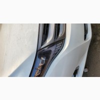 Venza Three Toch Headlights
