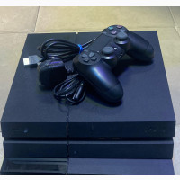 Playstation 4 Fat. London Used