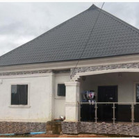 3bdrm Bungalow in Off Upper Mission, Benin City for sale