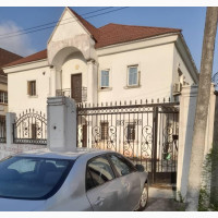 10bdrm Duplex in Spring Estates, Agungi for sale