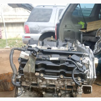 Auto Mechanic for Engine Repair