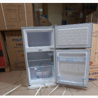 Polyestar Refrigerator 202L