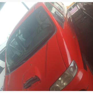 Hyundai H1 2002 Orange