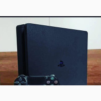 Grade a London Used Ps4 Slim With 1 Pads