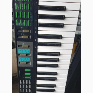 Yamaha Keyboard - Clean Tokunbo Model