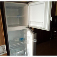 Hisense 130L Top Mount Double Door Refrigerator REF182DR