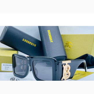 BURBERRY Luxury Sunshade